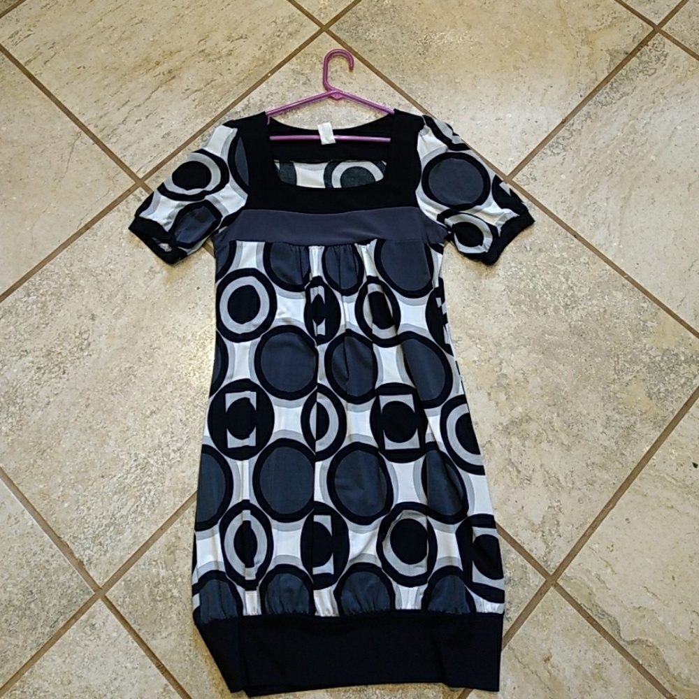 Maurice's dress